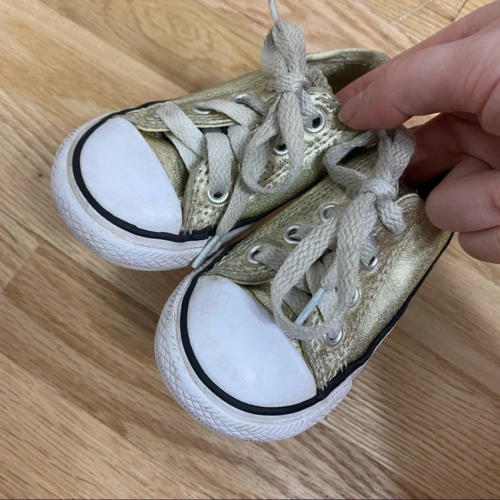 Converse Gold Baby Sneakers Sz 5 Lace Up Kids